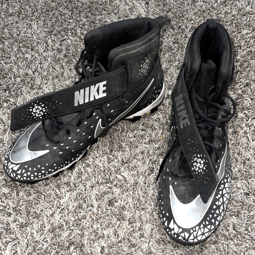 Men’s Nike FASTFLEX football cleats
